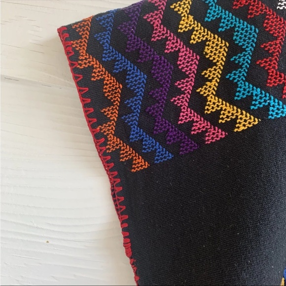 Margot by Loren Black Embroidered V Neck Tunic Top One Size Geometric - Picture 4 of 12